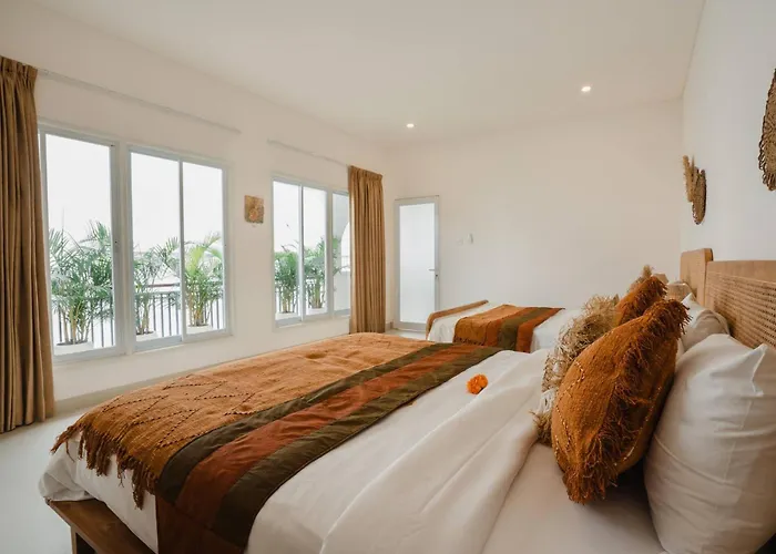 9 Mins To Canggu Beach, 4 Bed Pool