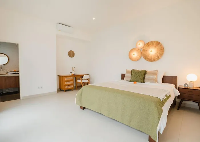 9 Mins To Canggu Beach, 4 Bed Pool *