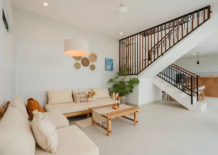 Ferienhaus 9 Mins To Canggu Beach, 4 Bed Pool