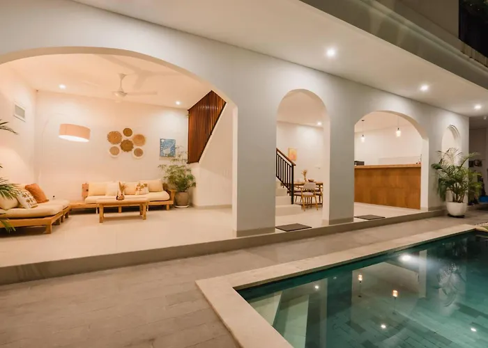 9 Mins To Canggu Beach, 4 Bed Pool