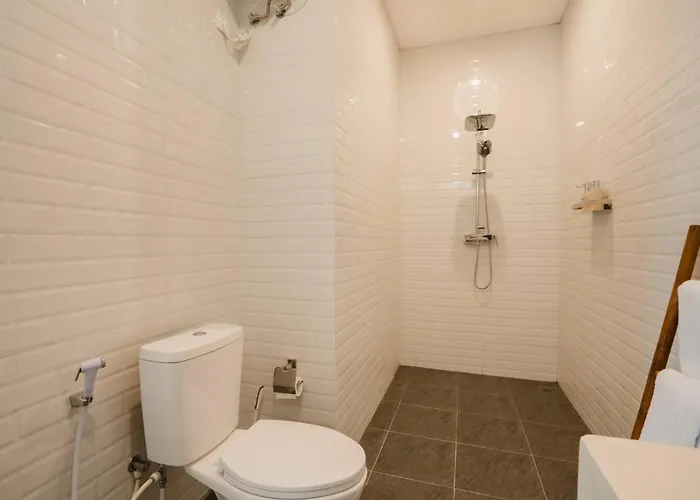 Ferienhaus 9 Mins To Canggu Beach, 4 Bed Pool