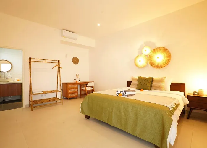 9 Mins To Canggu Beach, 4 Bed Pool Ferienhaus *