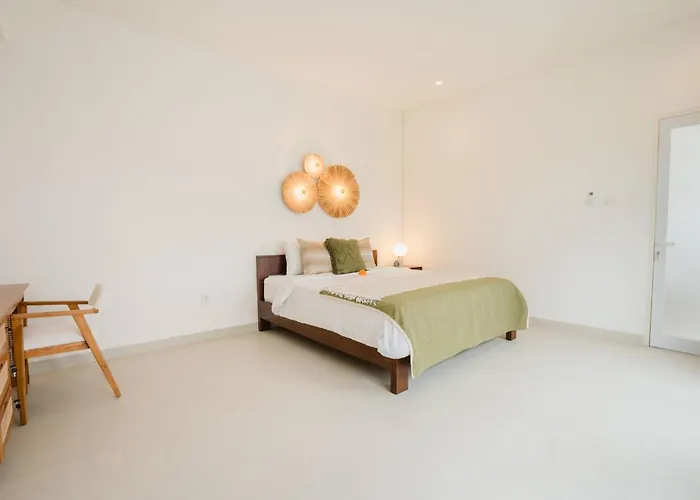 Ferienhaus 9 Mins To Canggu Beach, 4 Bed Pool *