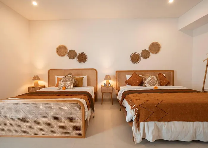 9 Mins To Canggu Beach, 4 Bed Pool Ferienhaus *