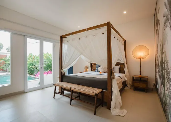 9 Mins To Canggu Beach, 4 Bed Pool Ferienhaus Mengwi